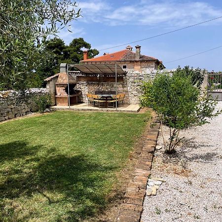 Mugeba Holiday Home Stancija Becic מראה חיצוני תמונה