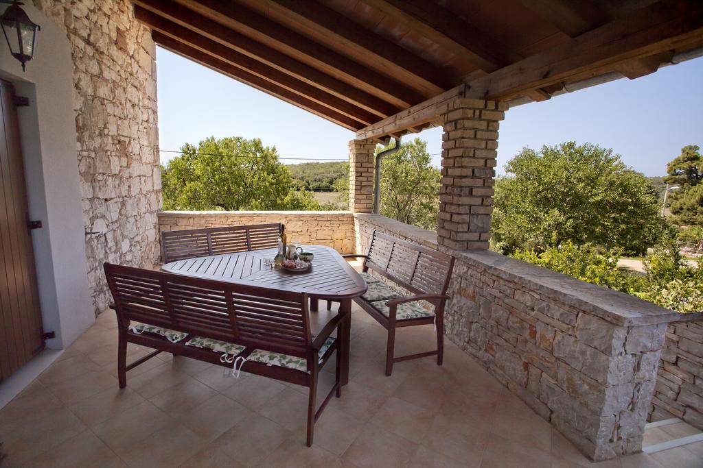 Mugeba Holiday Home Stancija Becic מראה חיצוני תמונה